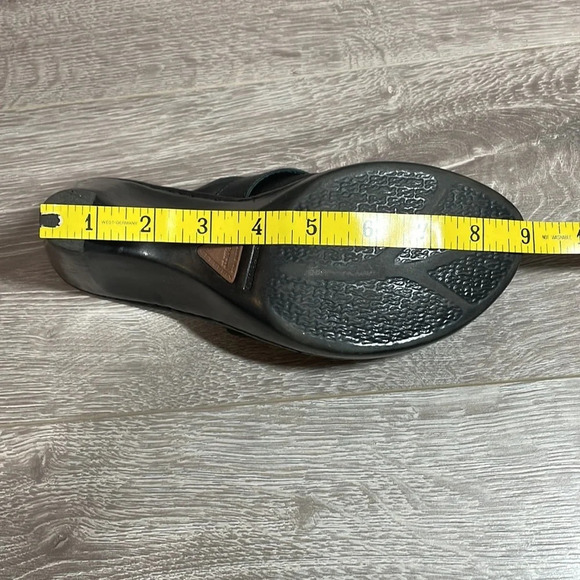 Born Black Leather Buckle Heeled Clogs Mules 8 - Picture 15 of 15